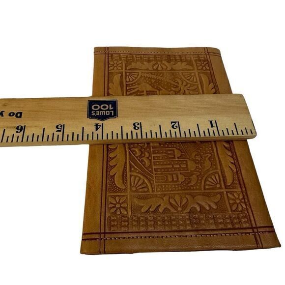 Moroccan Hand Embossed‎ Leather Wallet/Billfold - Picture 12 of 13